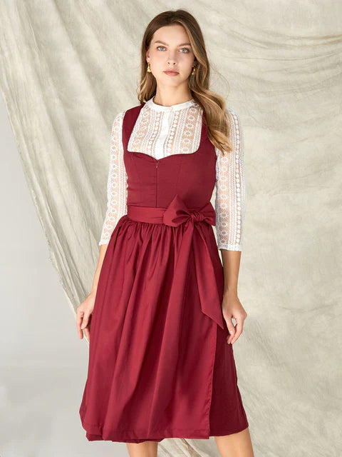 The elegance of the red dirndl: stylish variations for festive occasions